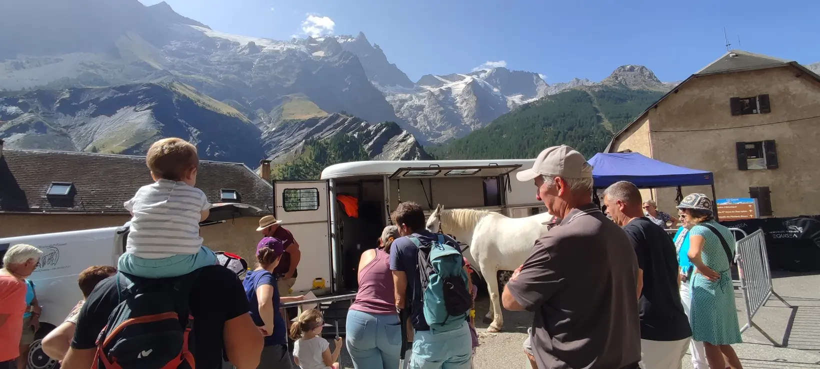Maréchal ferrant en pleine démonstration 2025
