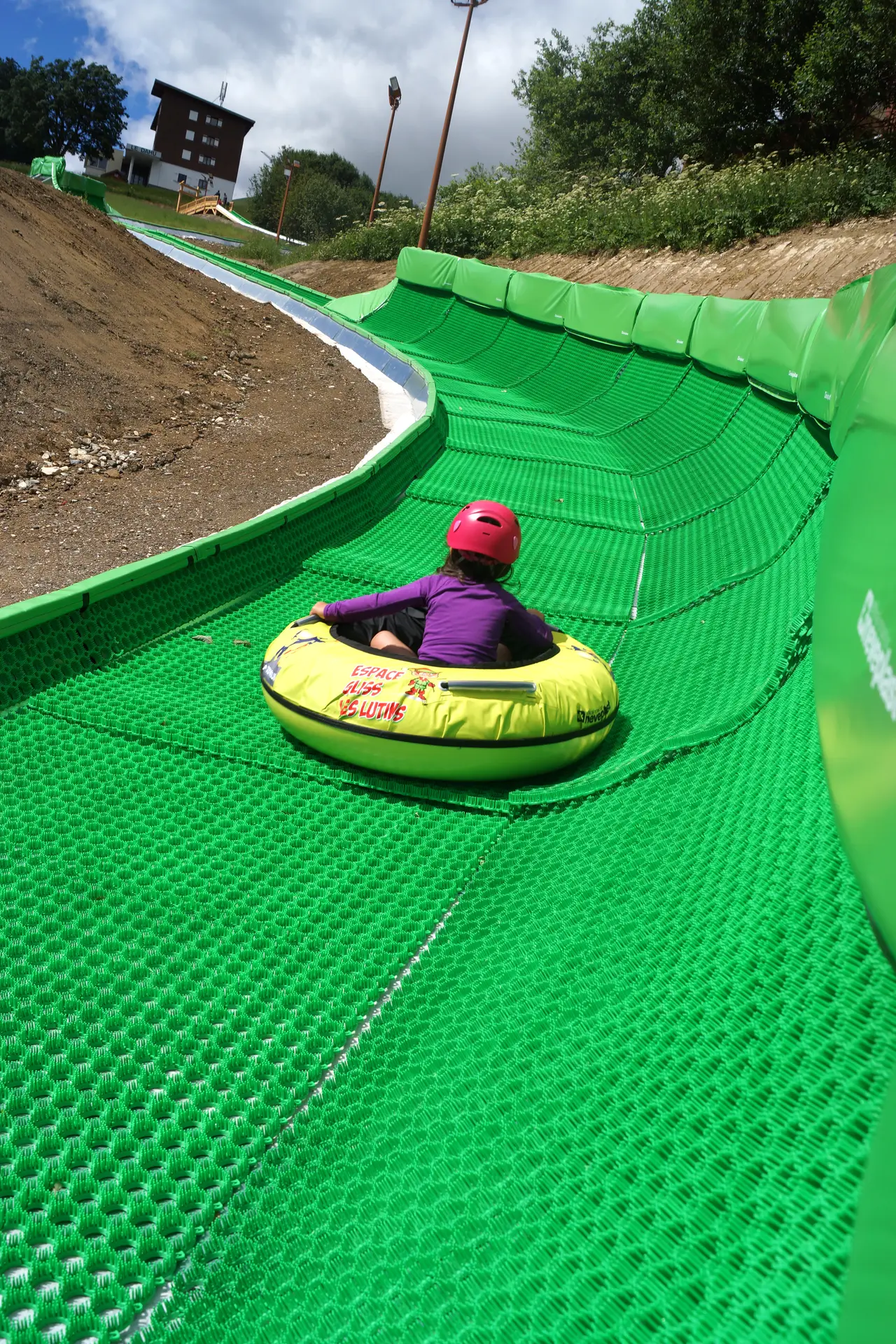 Tubing pendant le Toussuire Summer park
