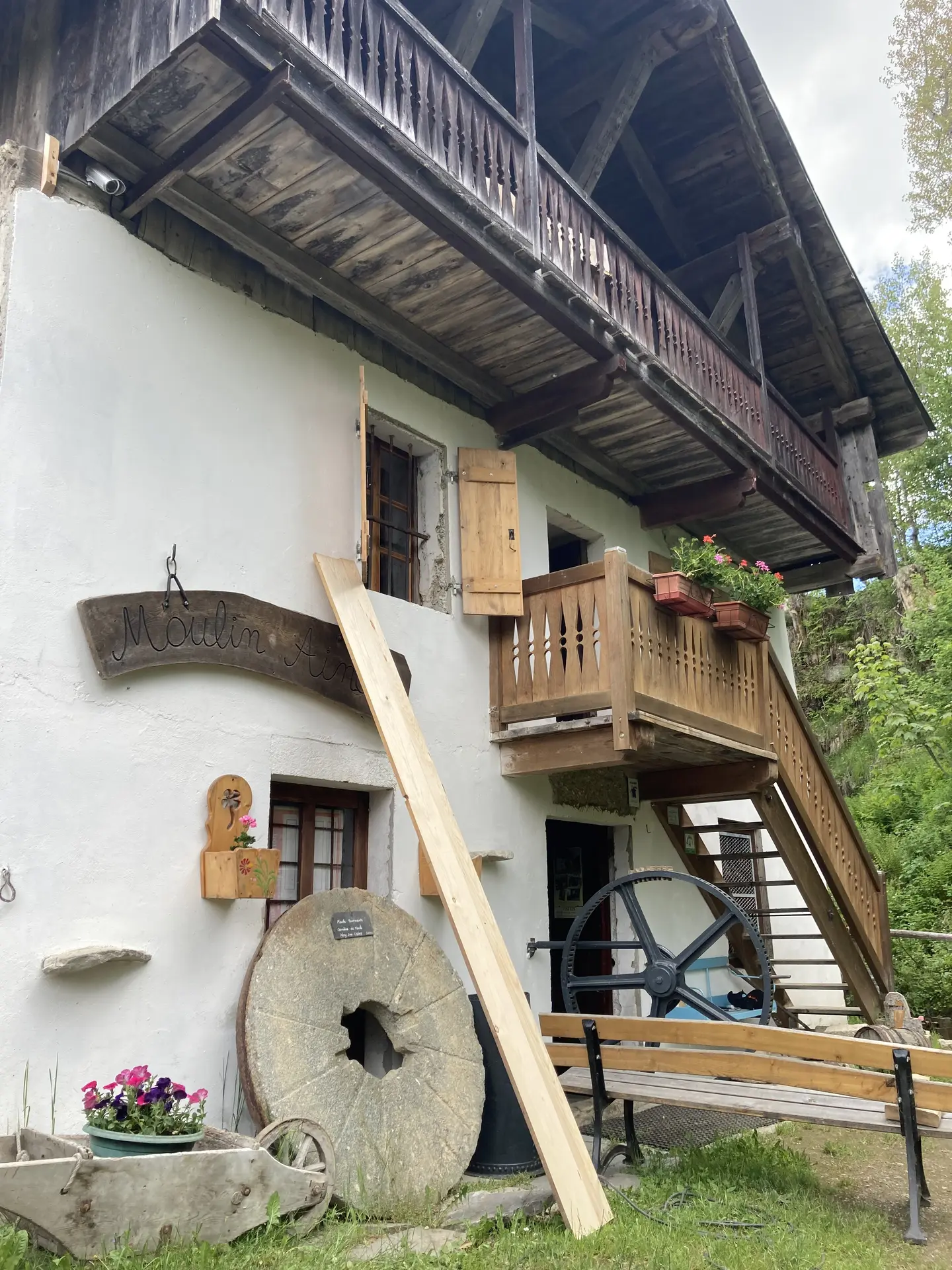 Le moulin Ainoz