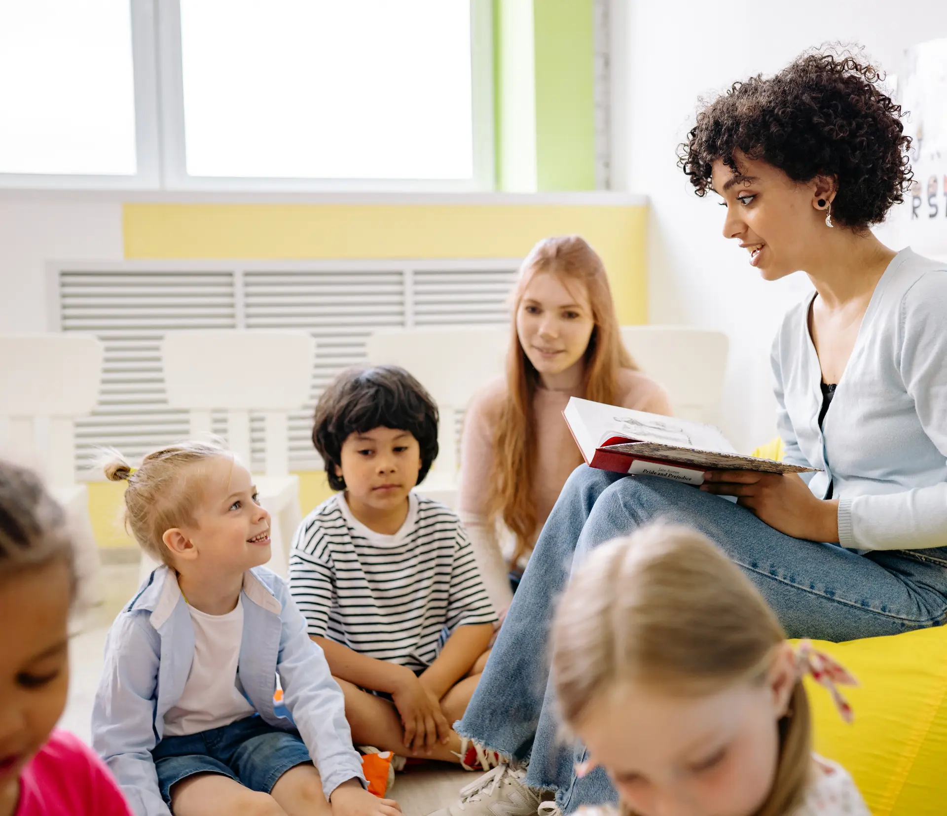 Lecture de contes - Les Vacances aux halles du centre_Cluses