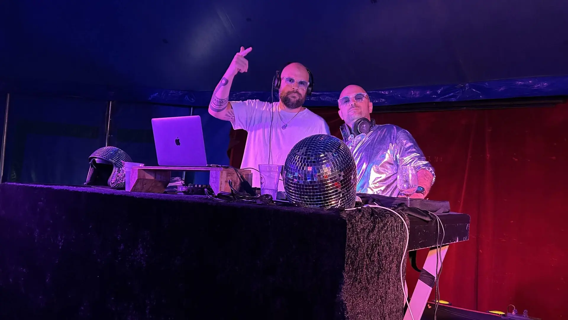 DJ2 Chauv