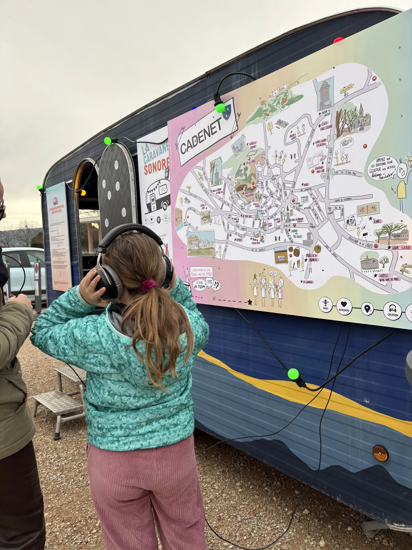 La Caravane sonore porté par le Grand Ménage passe à La Tour d' Aigues_La Tour-d'Aigues