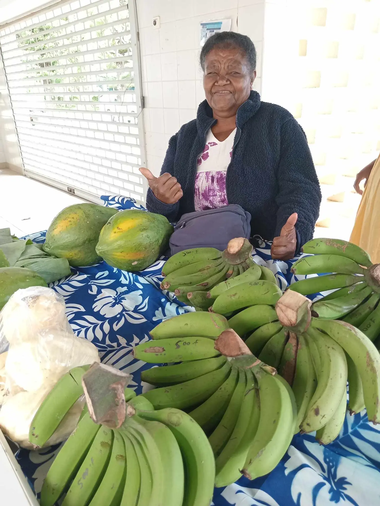 Maman du marché communal de Touho