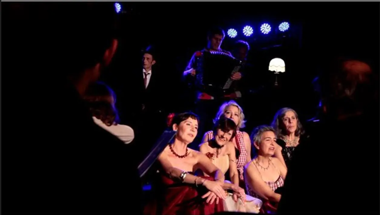 Spectacle au Non-Lieu Hot Mondays