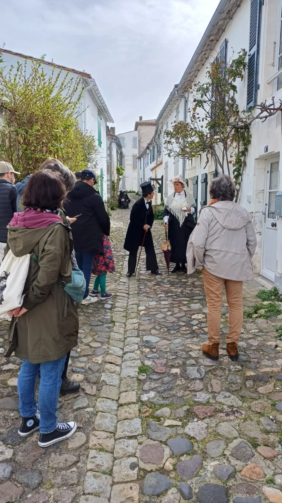 Visite dans les rues de Saint-Martin-de-Ré