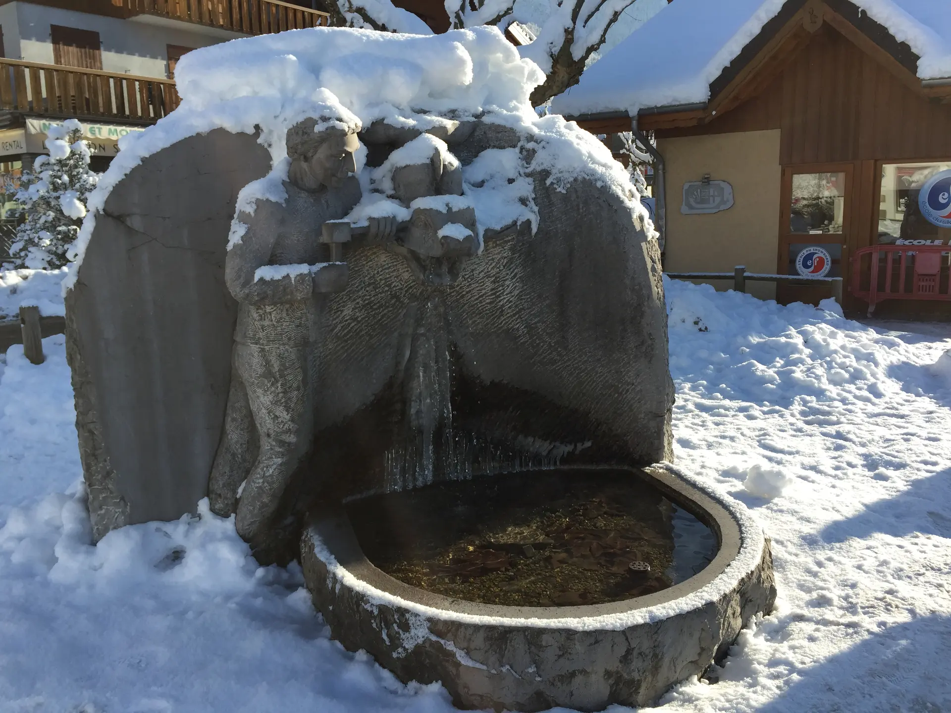 Fontaine Office de Tourisme