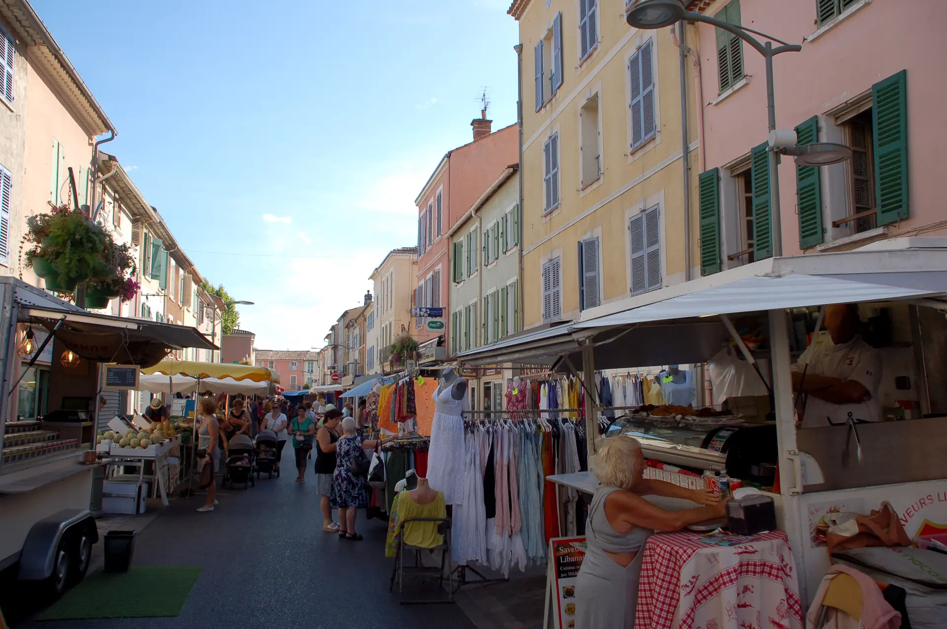 Marché de la Crau / Mercredi et dimanche matin