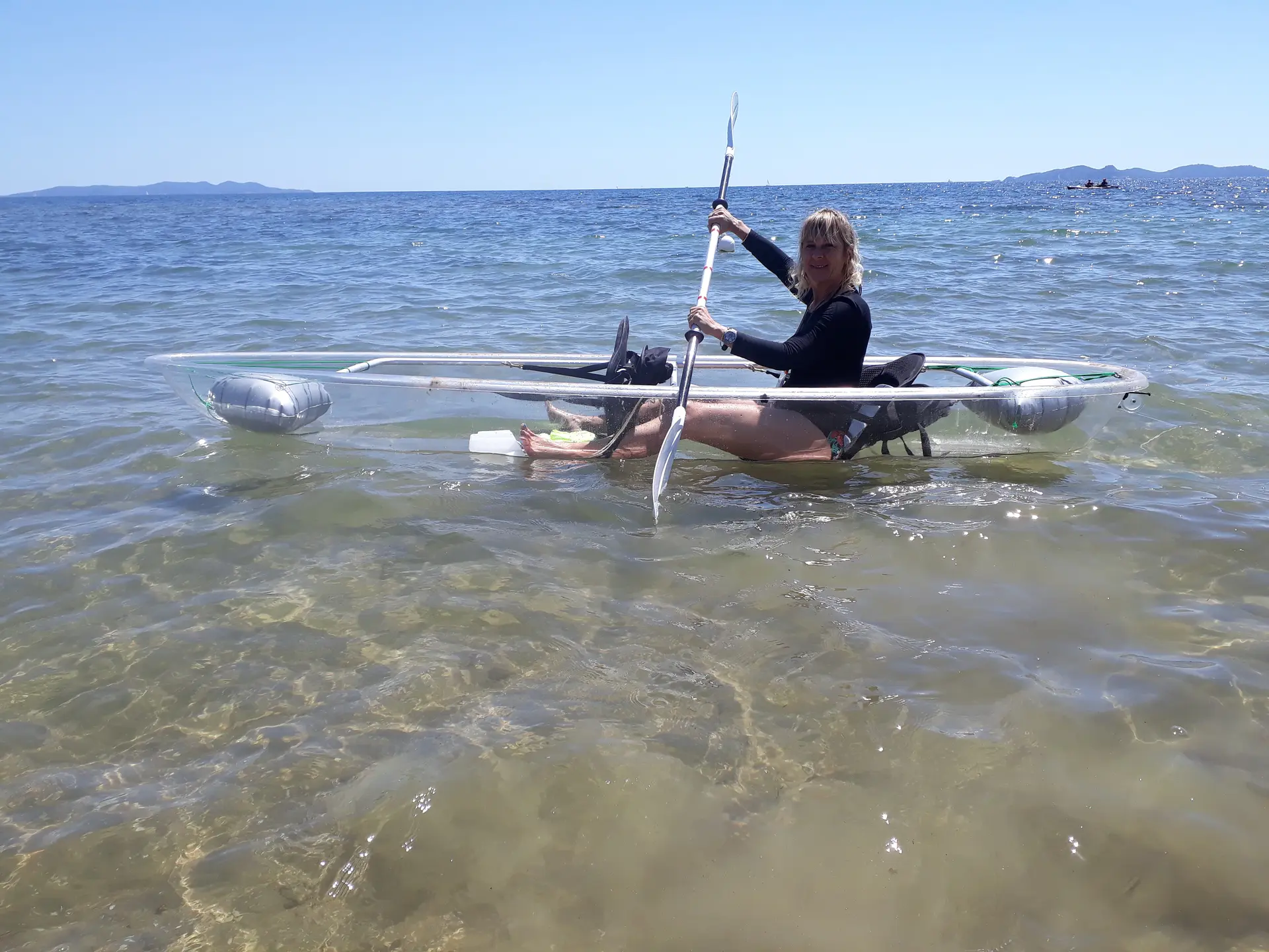 kayak transparent