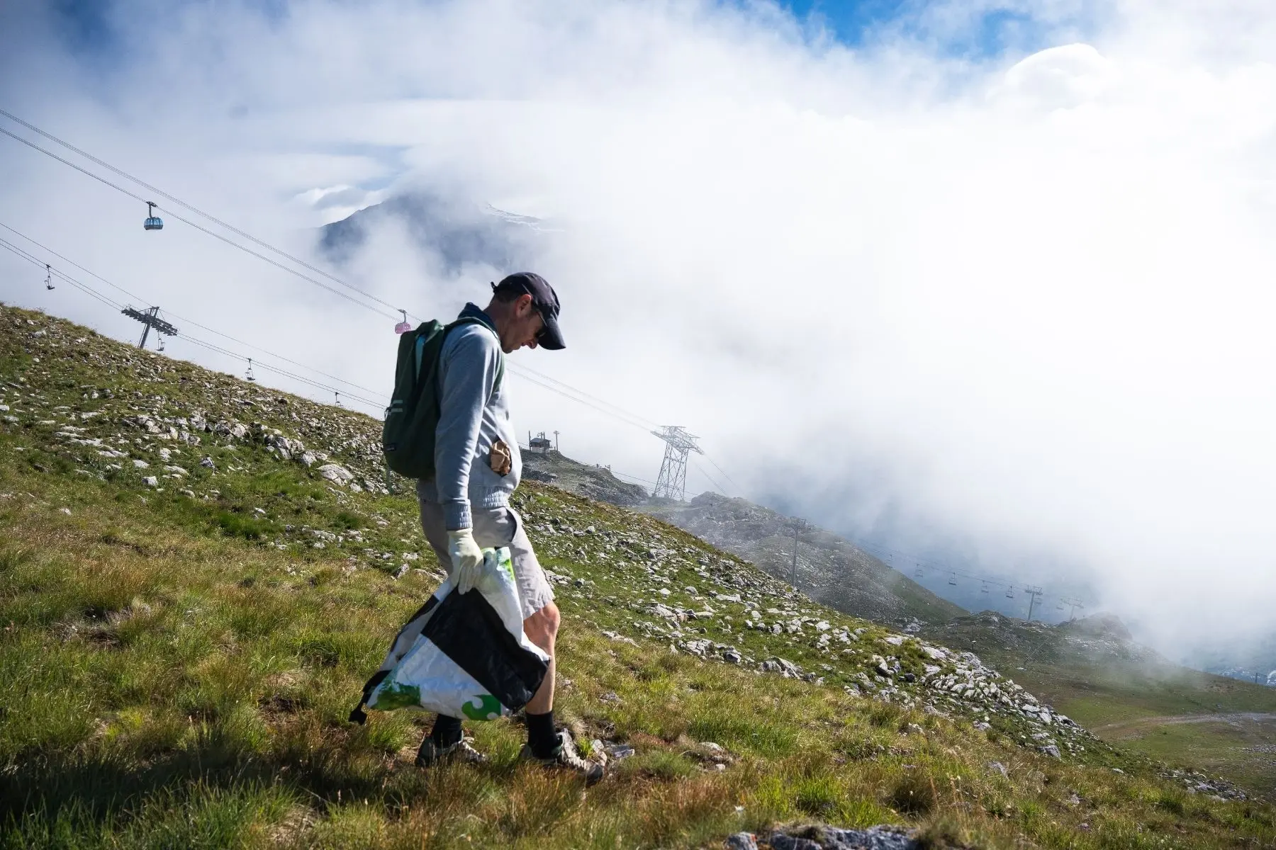 Ramassage des déchets sur Bellevarde