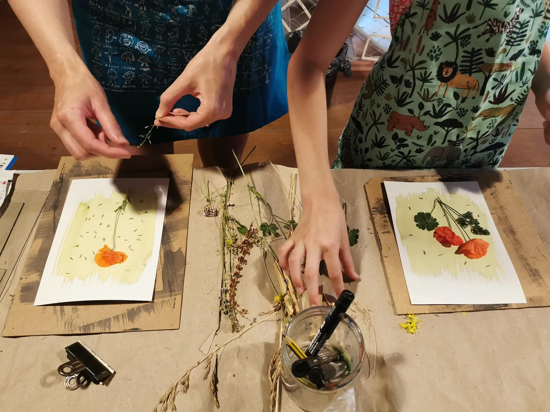Atelier artistique : cyanographie végétale_Moulin de Carra_Ville-la-Grand