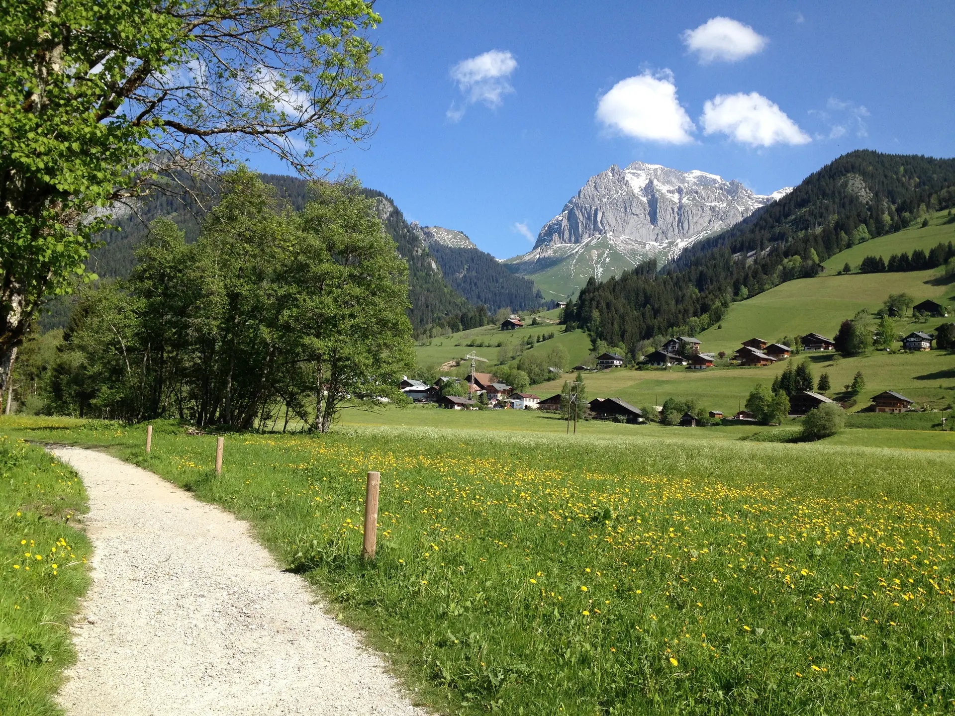 A la Chapelle d'Abondance, vue sur les Cornettes de Bise