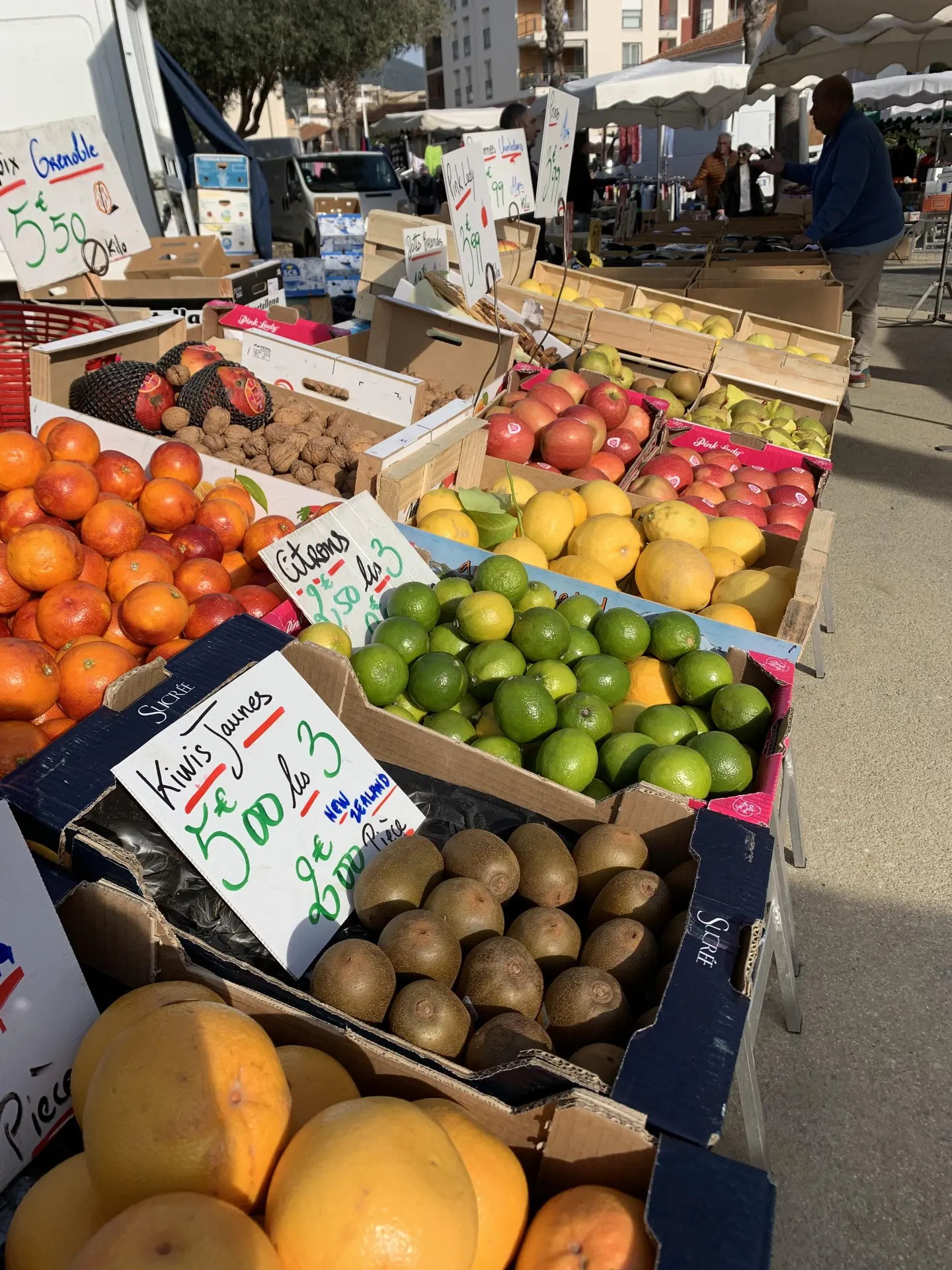 Fruits et légumes du marché de Cavalaire
