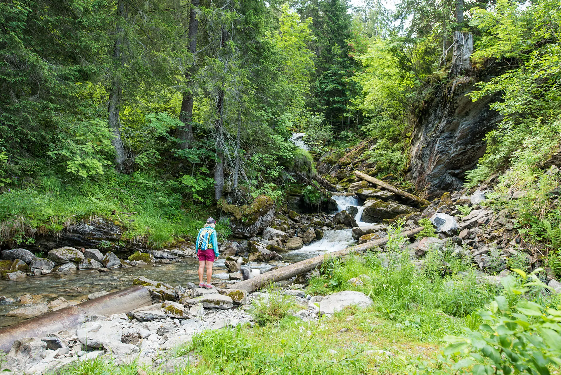 Passage en bord de rivière