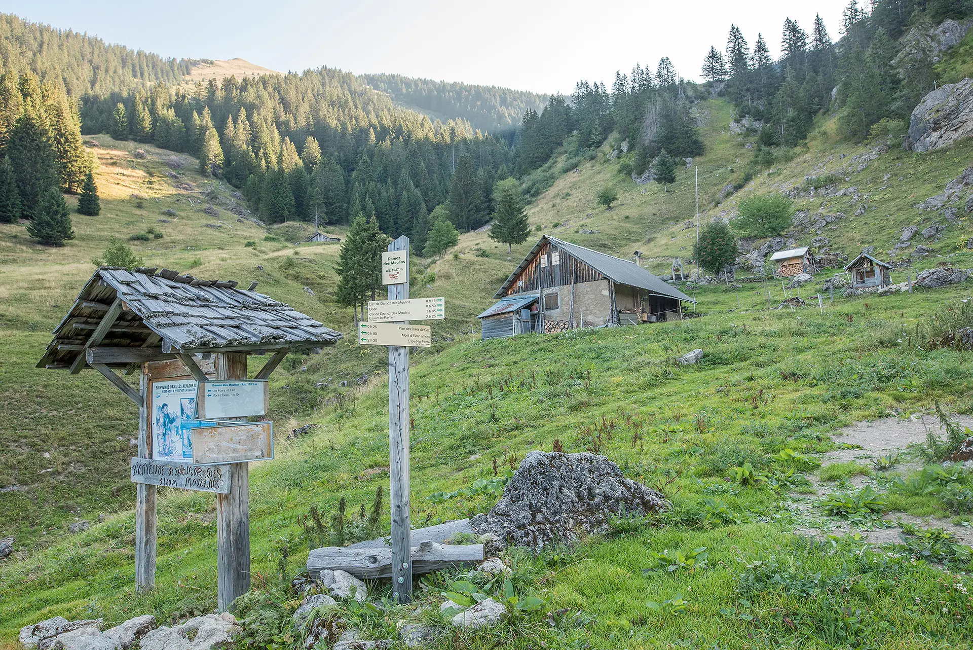 Chalets de Damoz des Moulins