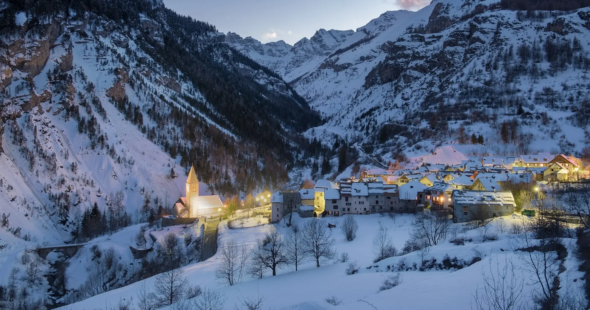 St Dalmas de nuit
