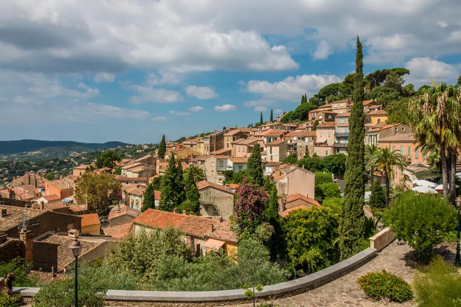 Village de Bormes les Mimosas