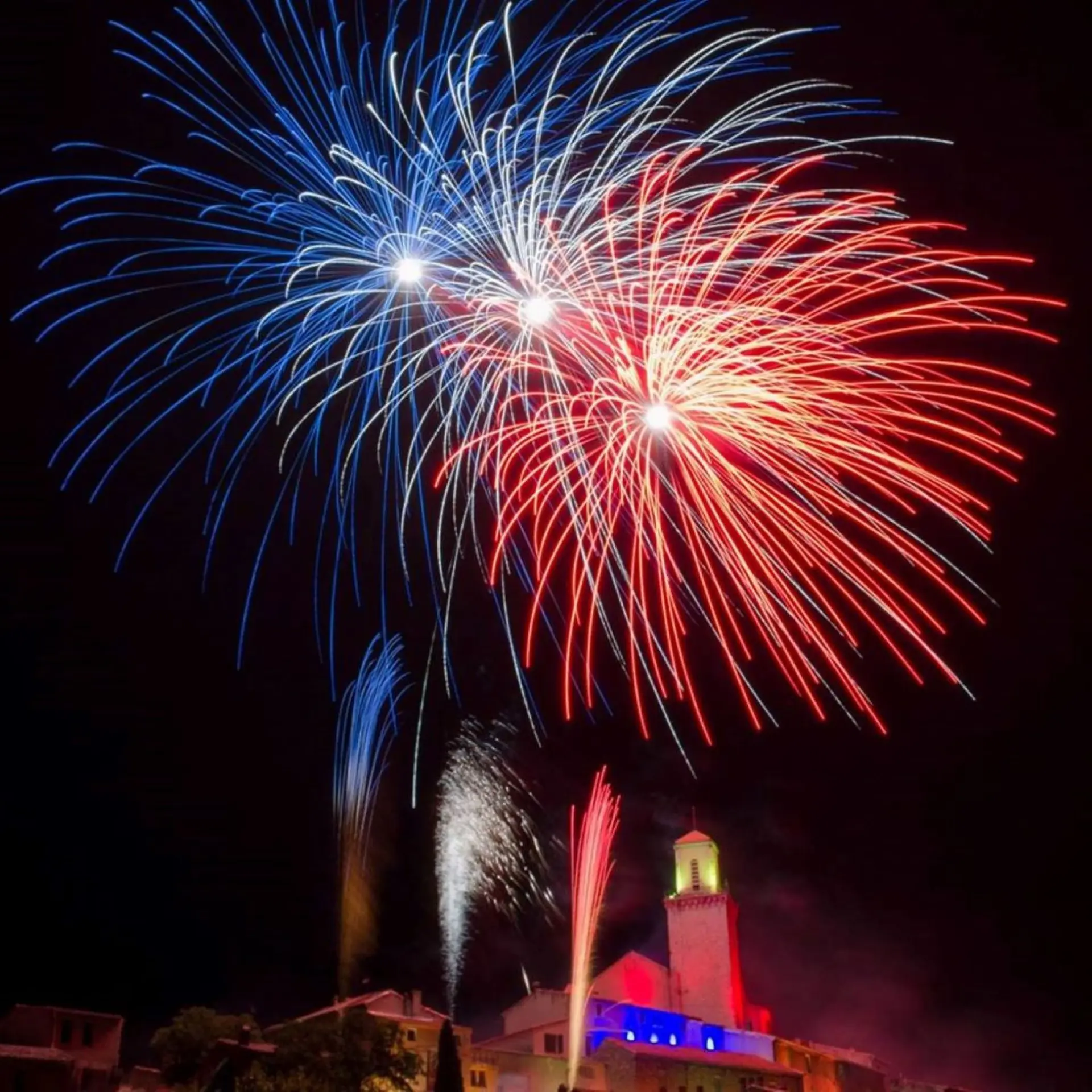 feu d'artifice village