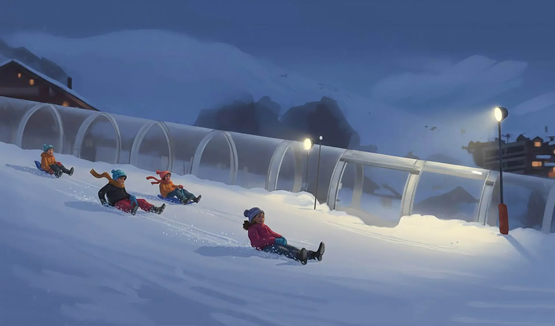 Quatre personnes dévalent une piste de luge enneigée en soirée. À droite, la piste est éclairée par des lampadaires, et le tapis roulant transparent du Michalet permet de remonter facilement