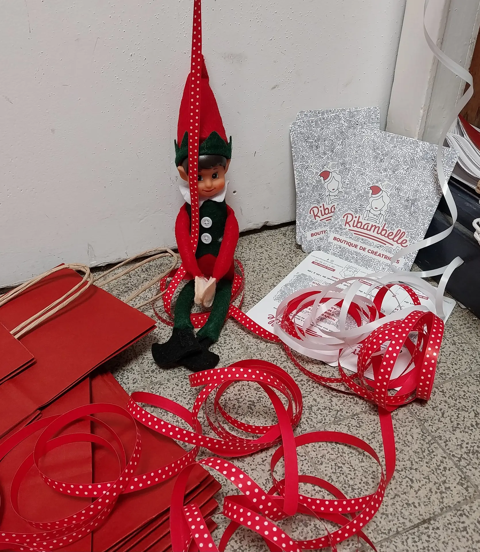 Les bêtises du lutin farceur à la boutique Ribambelle