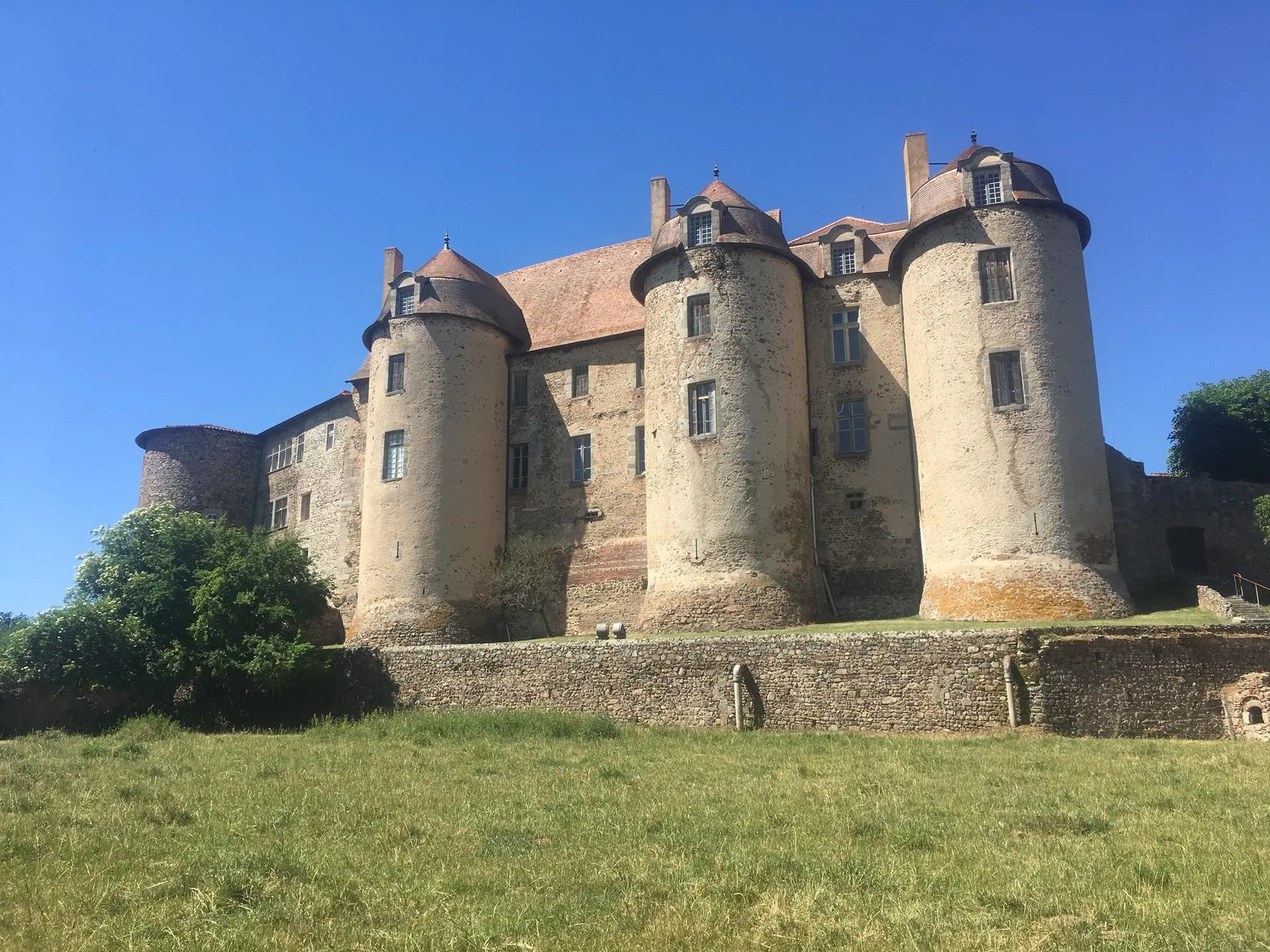 Vue générale du prieuré