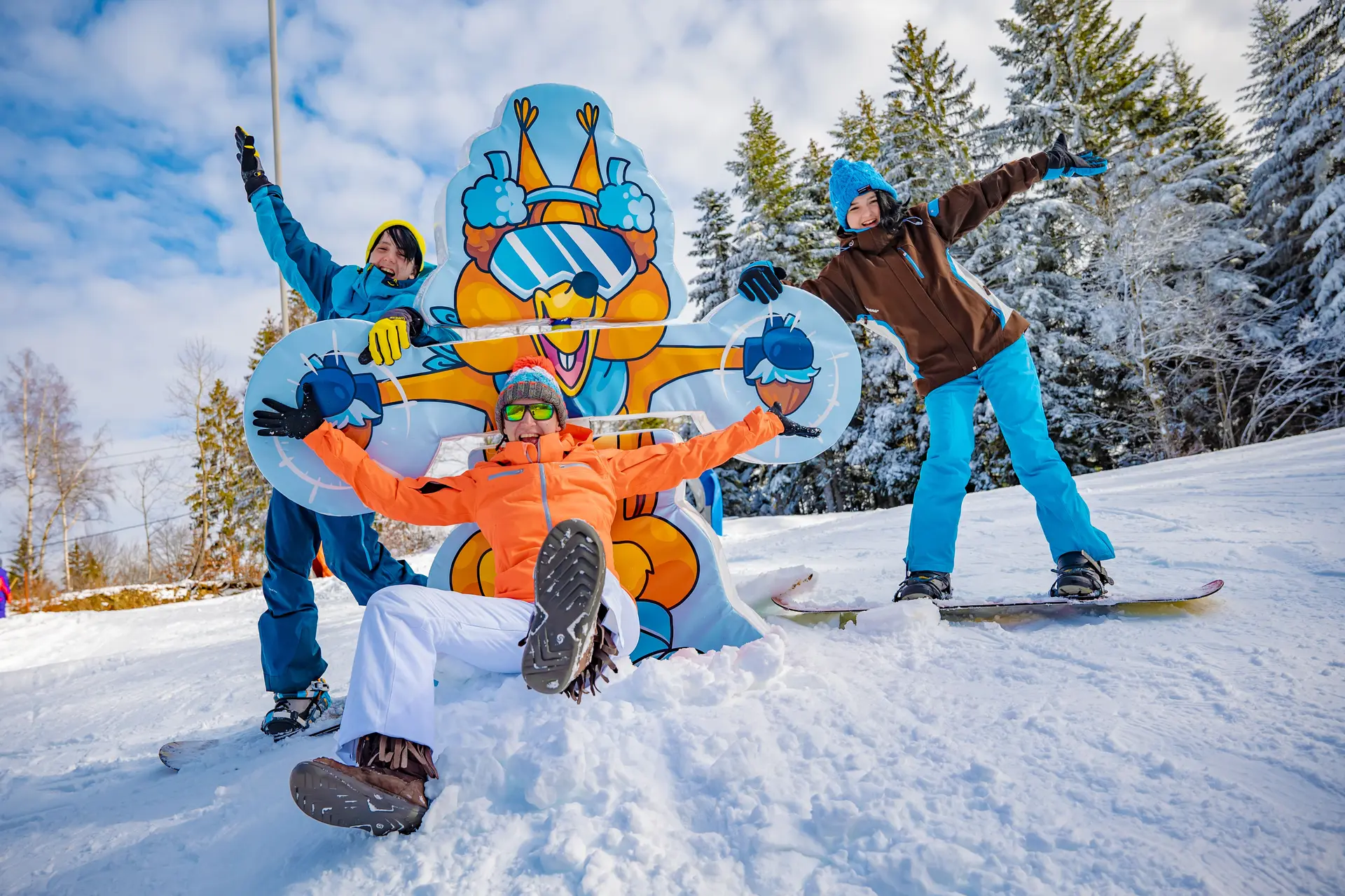 Touristes heureux au Col de Marcieu