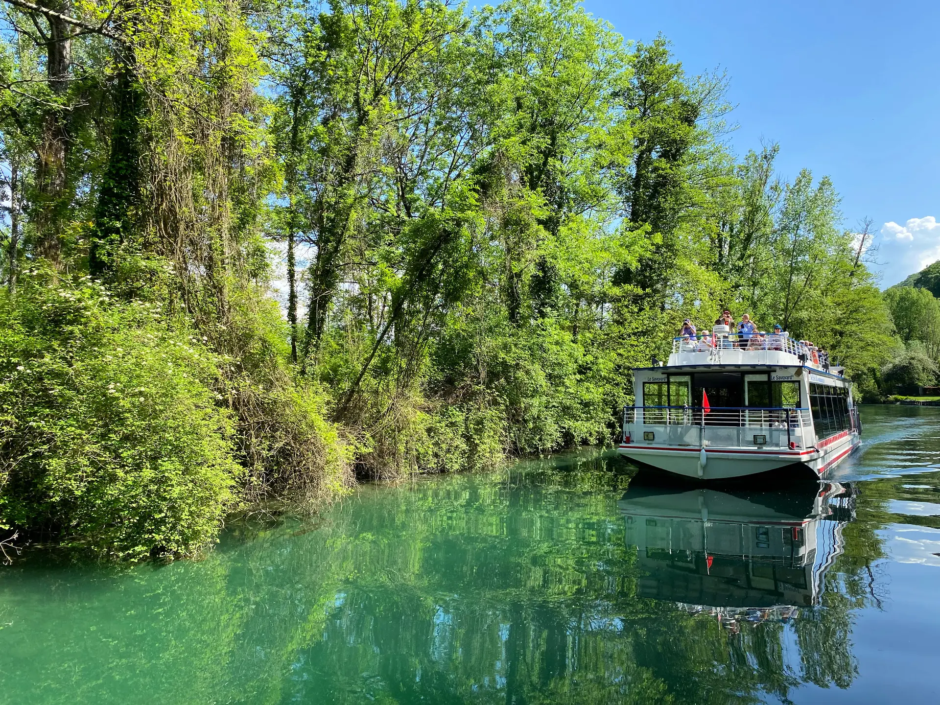 Le Savoyard 2 sur le Canal de Savières
