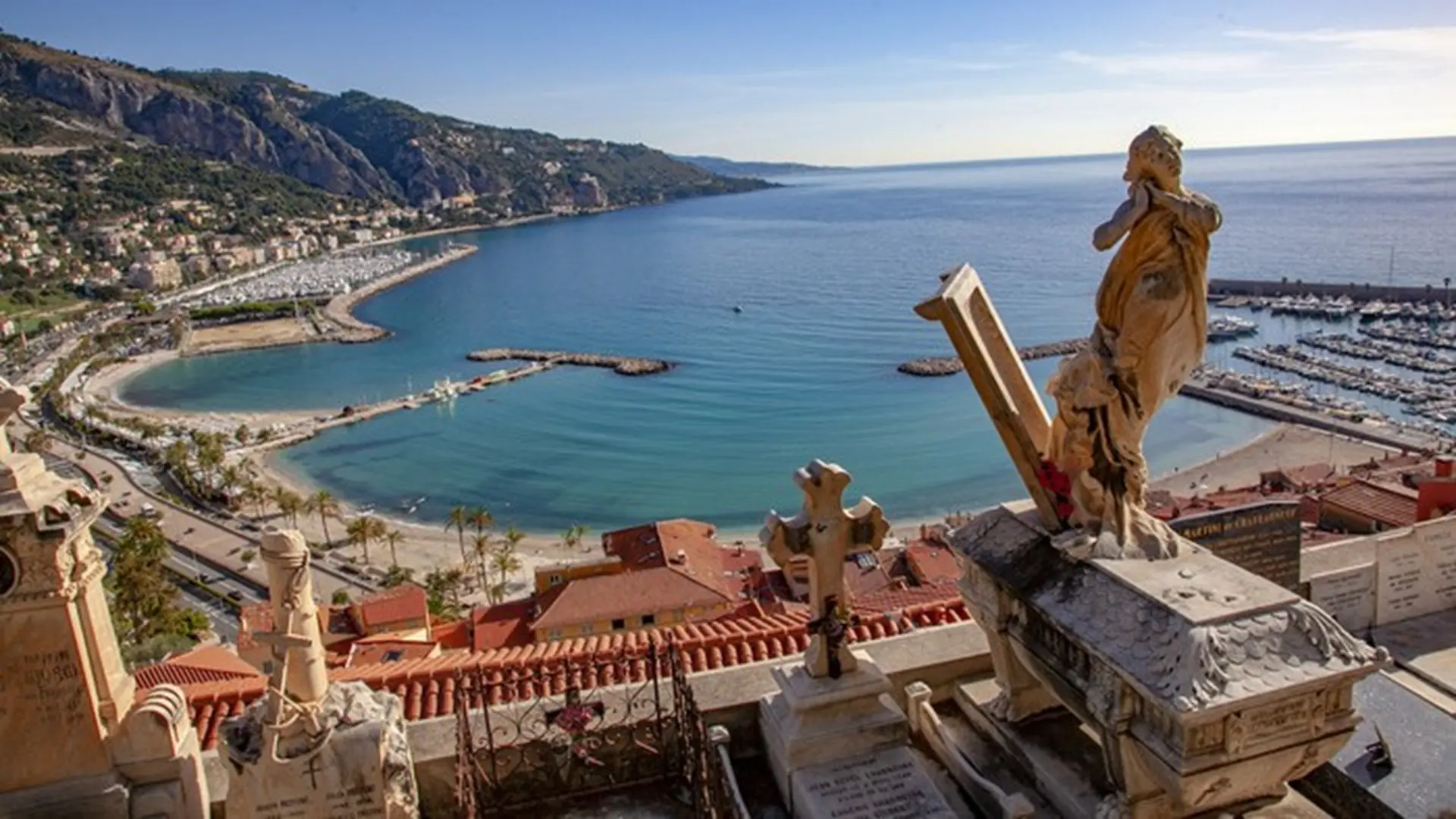 Vue du cimetière du Vieux Menton