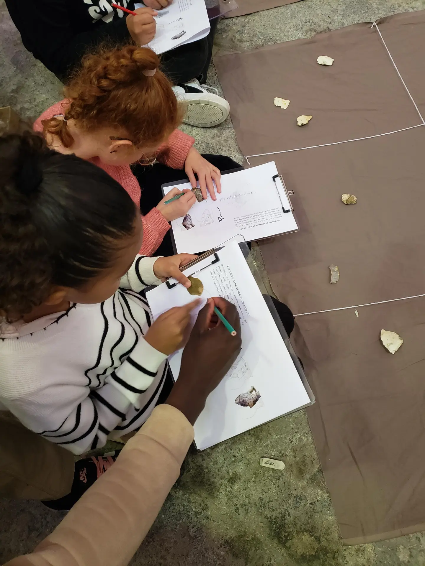 MUSÉE LAPIDAIRE – LES VISITES-ATELIERS JEUNE PUBLIC DU MERCREDI Les mystères de l’archéologie