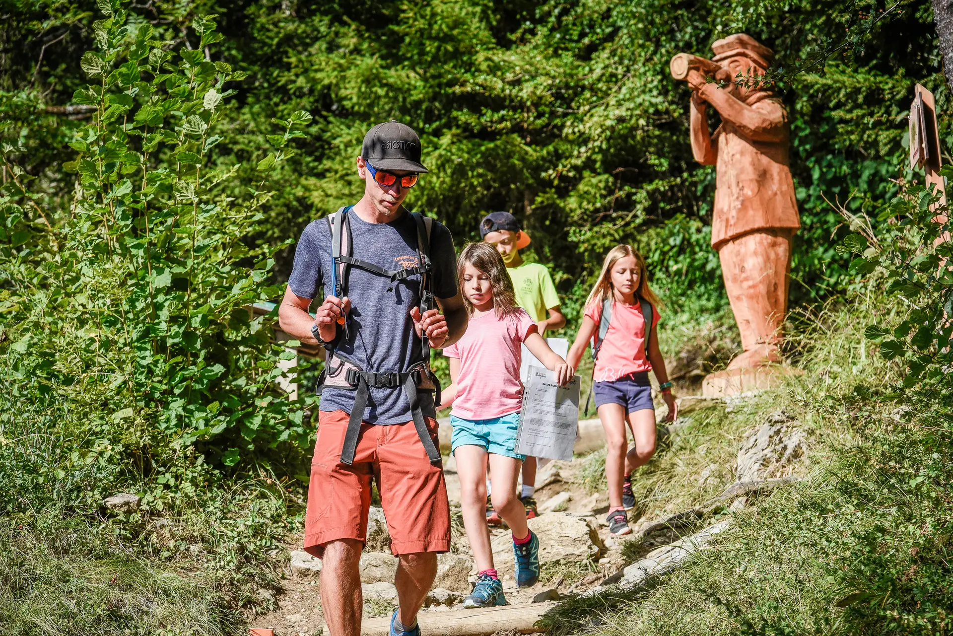 Randonnée enfants au sentier de la forêt 3