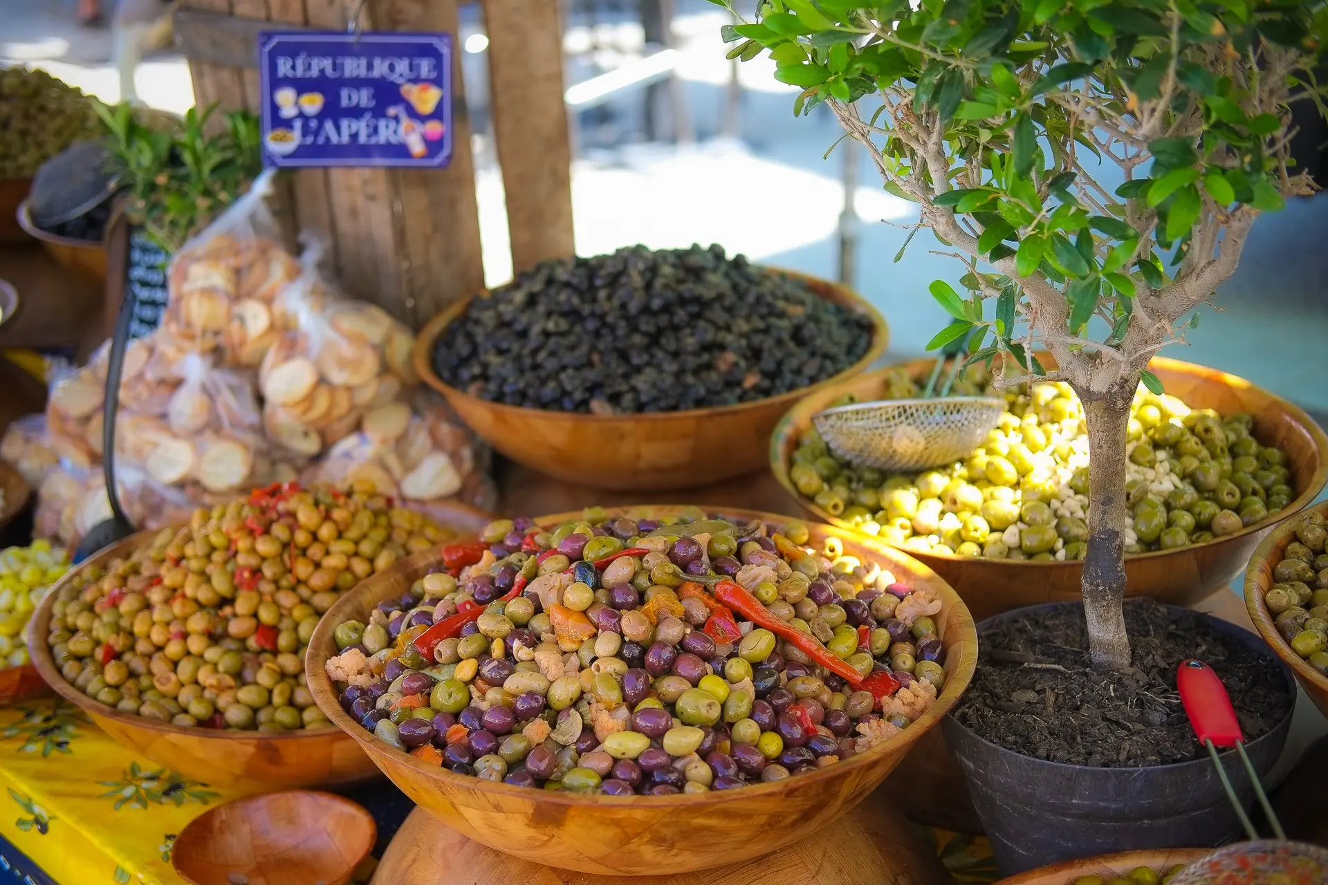 Marché d'Eygalières_olives