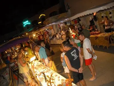 marché nocturne
