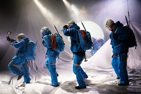 La montagne cachée