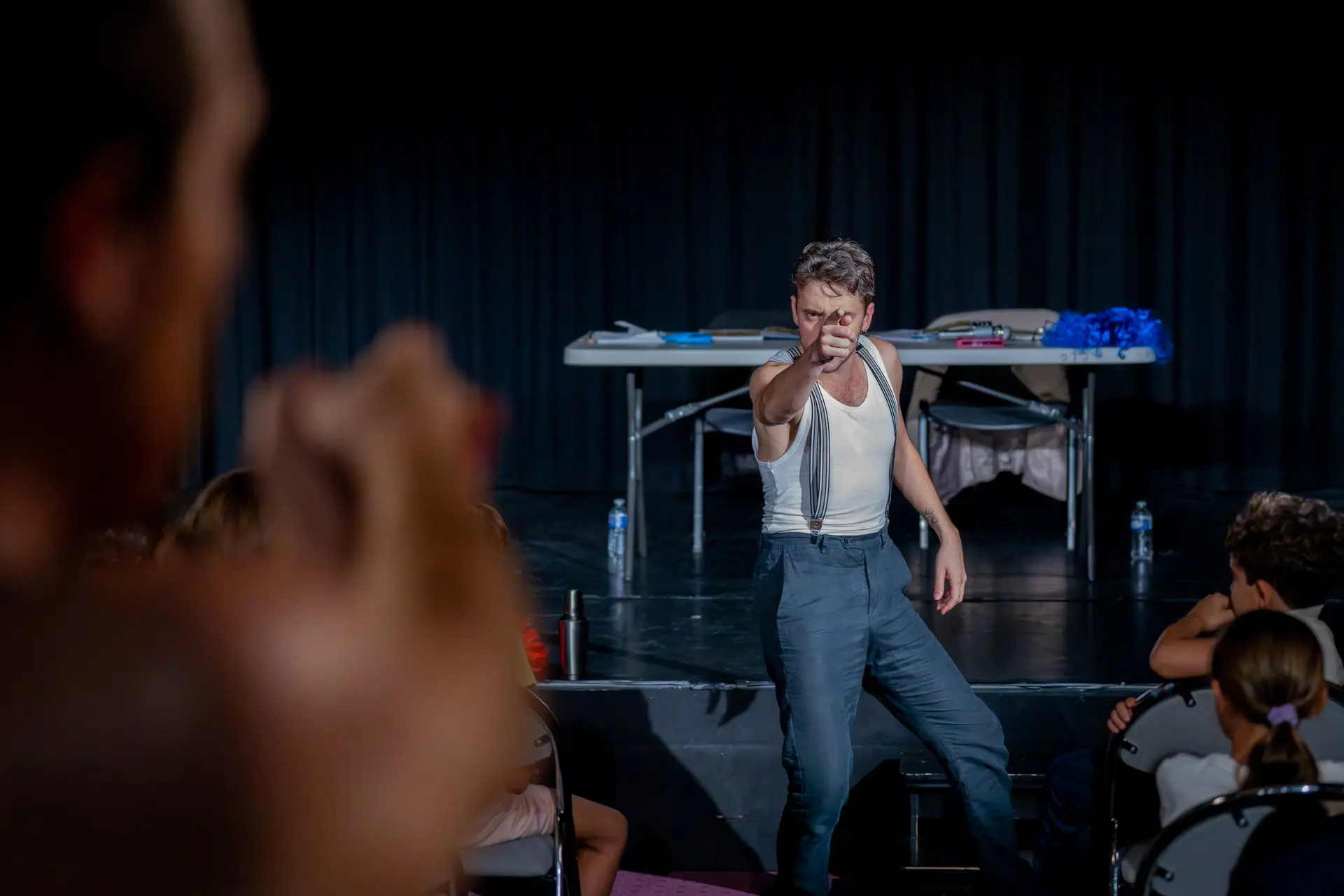 Au travers des planches