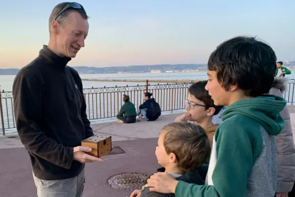 Hiking and treasure hunt – Urban coves & creeks