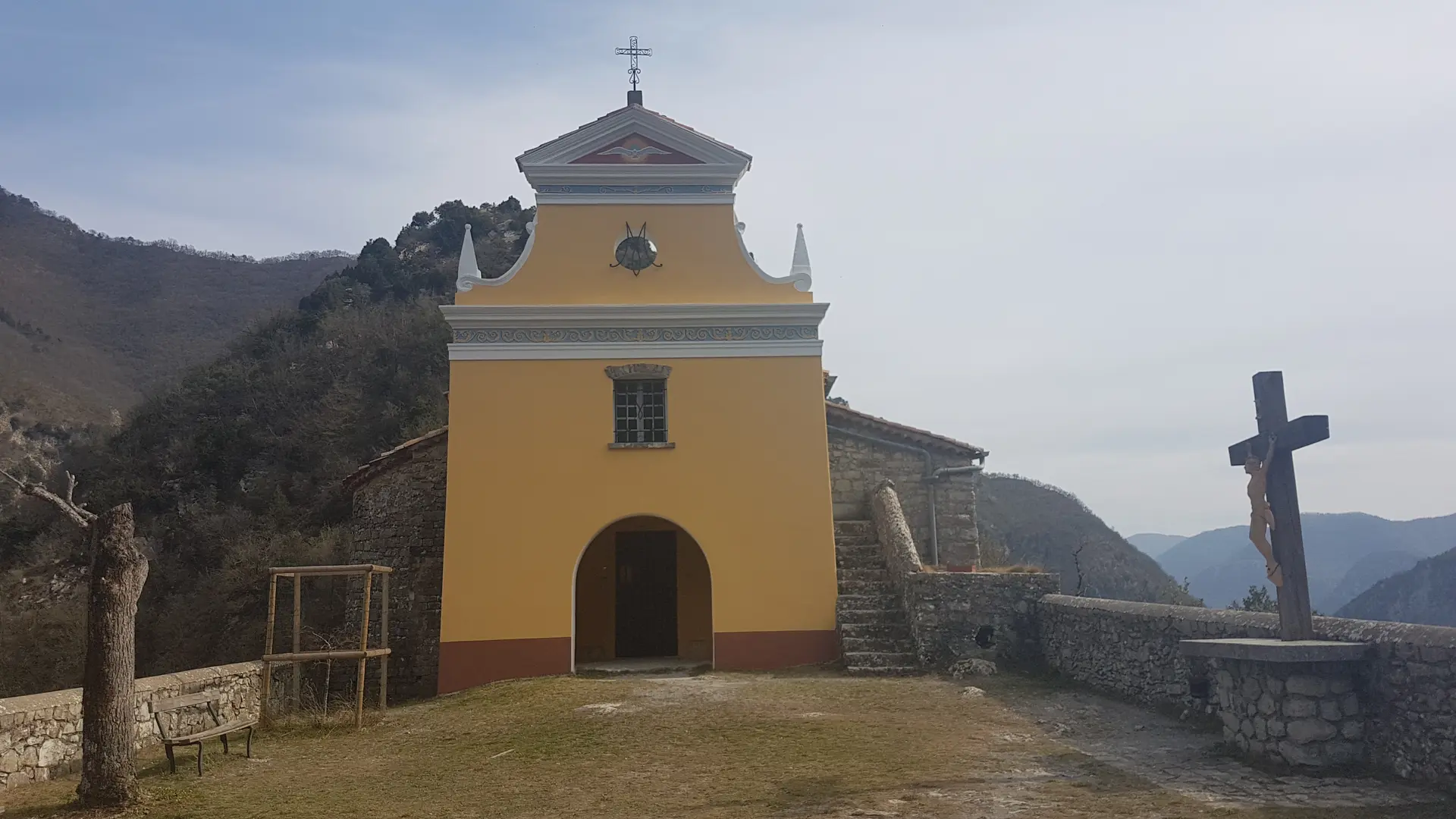 Façade