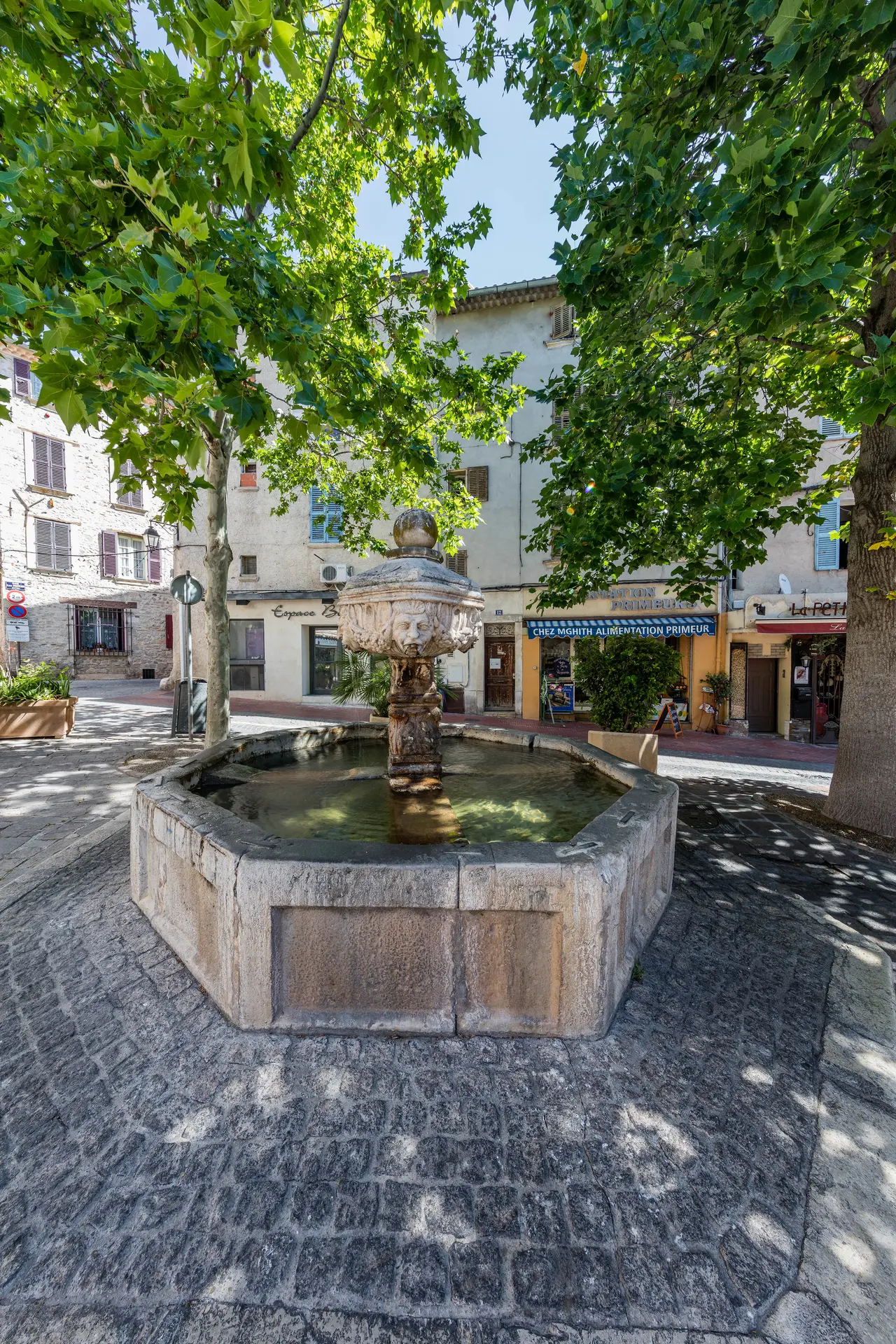 A la découverte du centre historique d'Ollioules