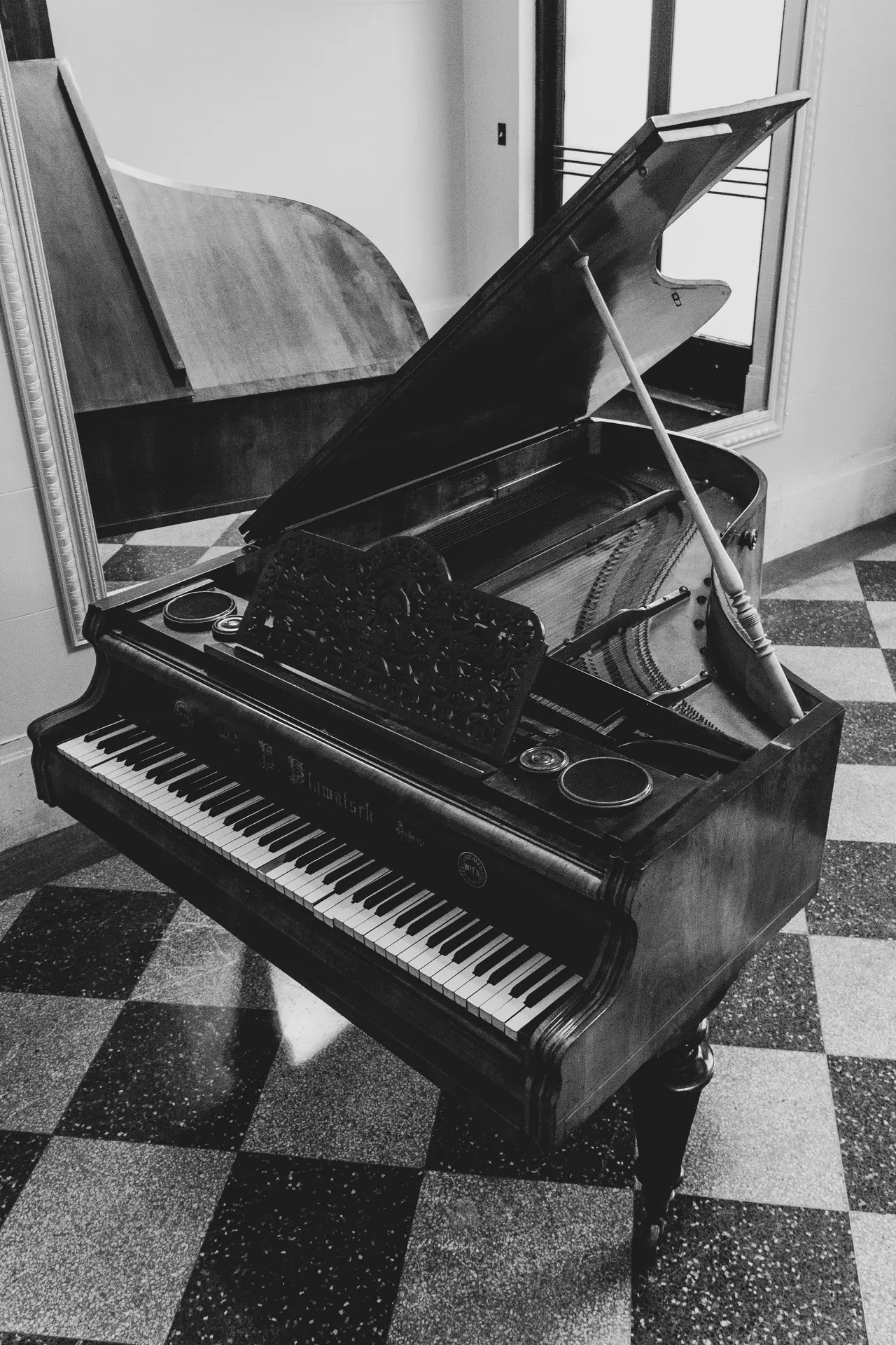 par les élèves des classes de piano et l'orchestre à cordes 3ème cycle
