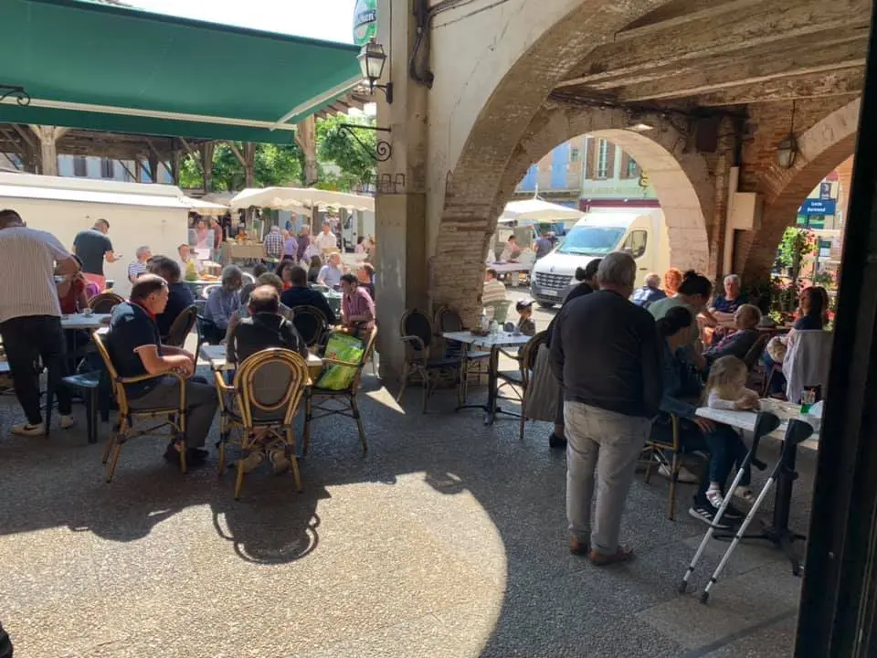Marché le samedi matin