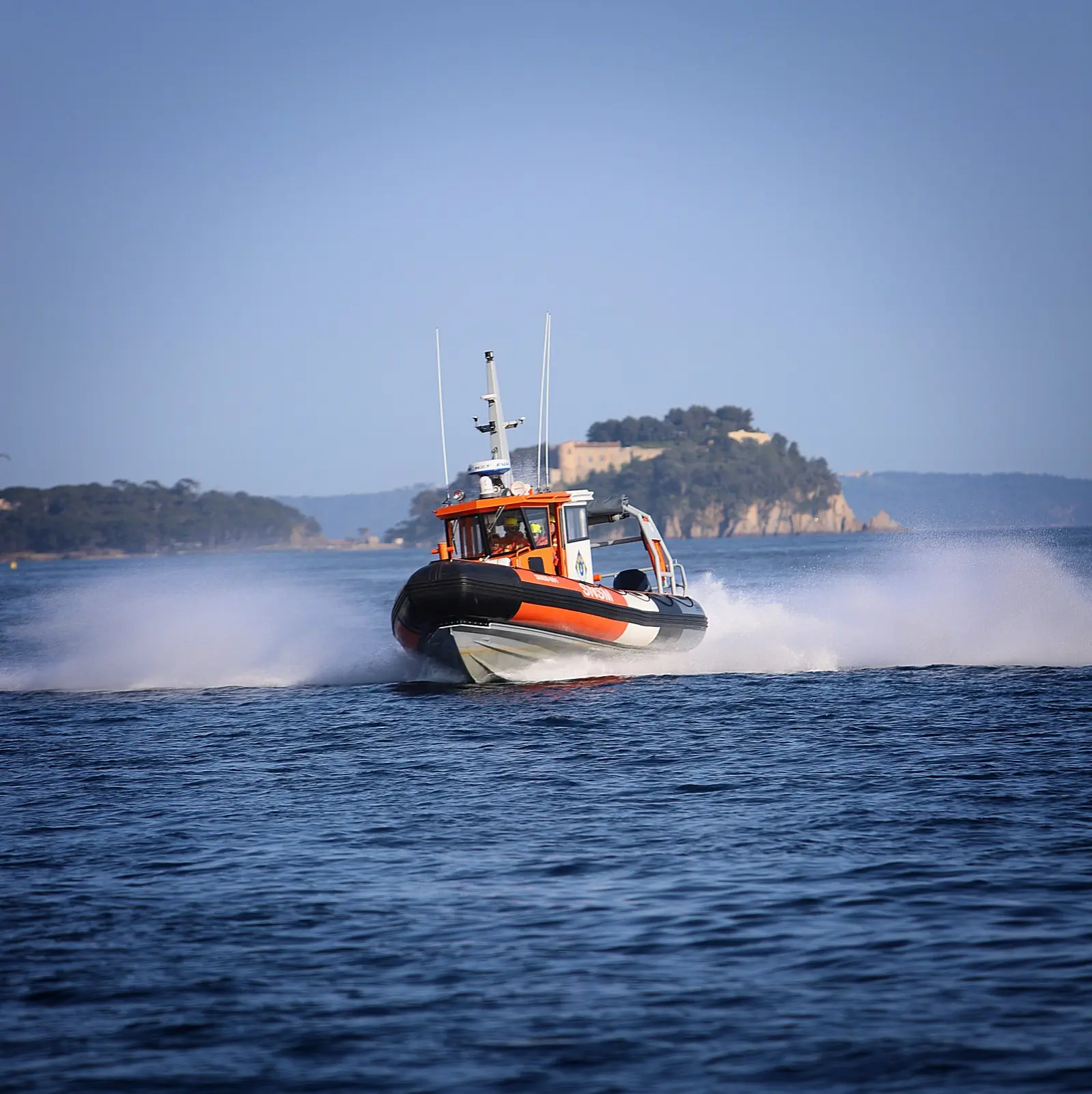 Découverte des actions et missions des sauveteurs en mer à La Londe-les-Maures