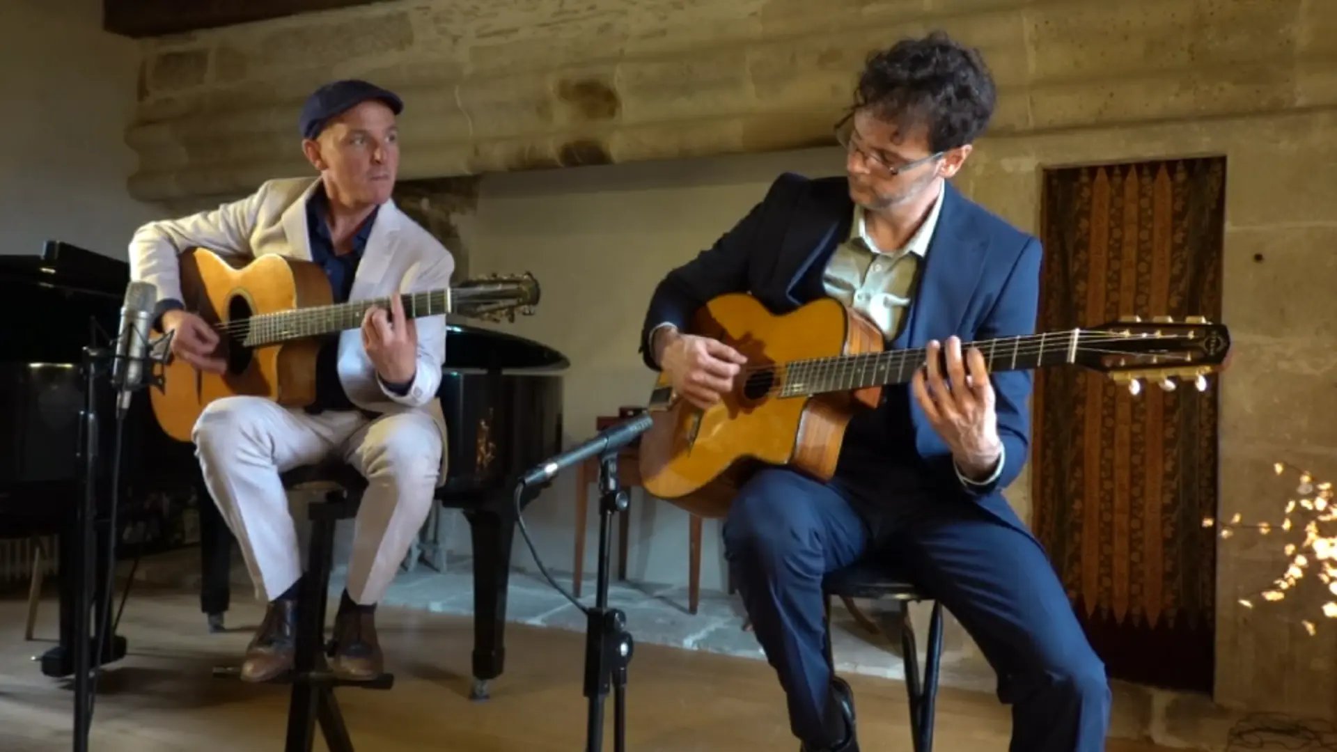 Les deux guitaristes du groupe