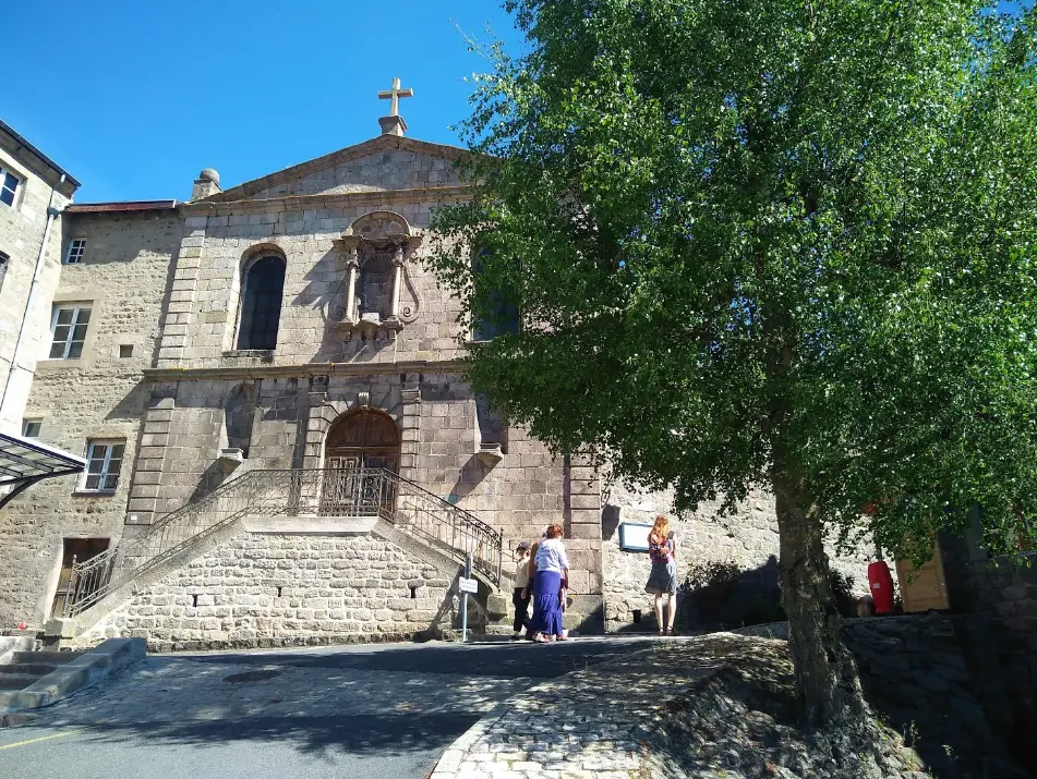 hapelle des Ursulines à St Bonnet le Château