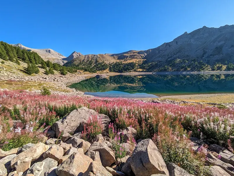 Lac d'Allos en été