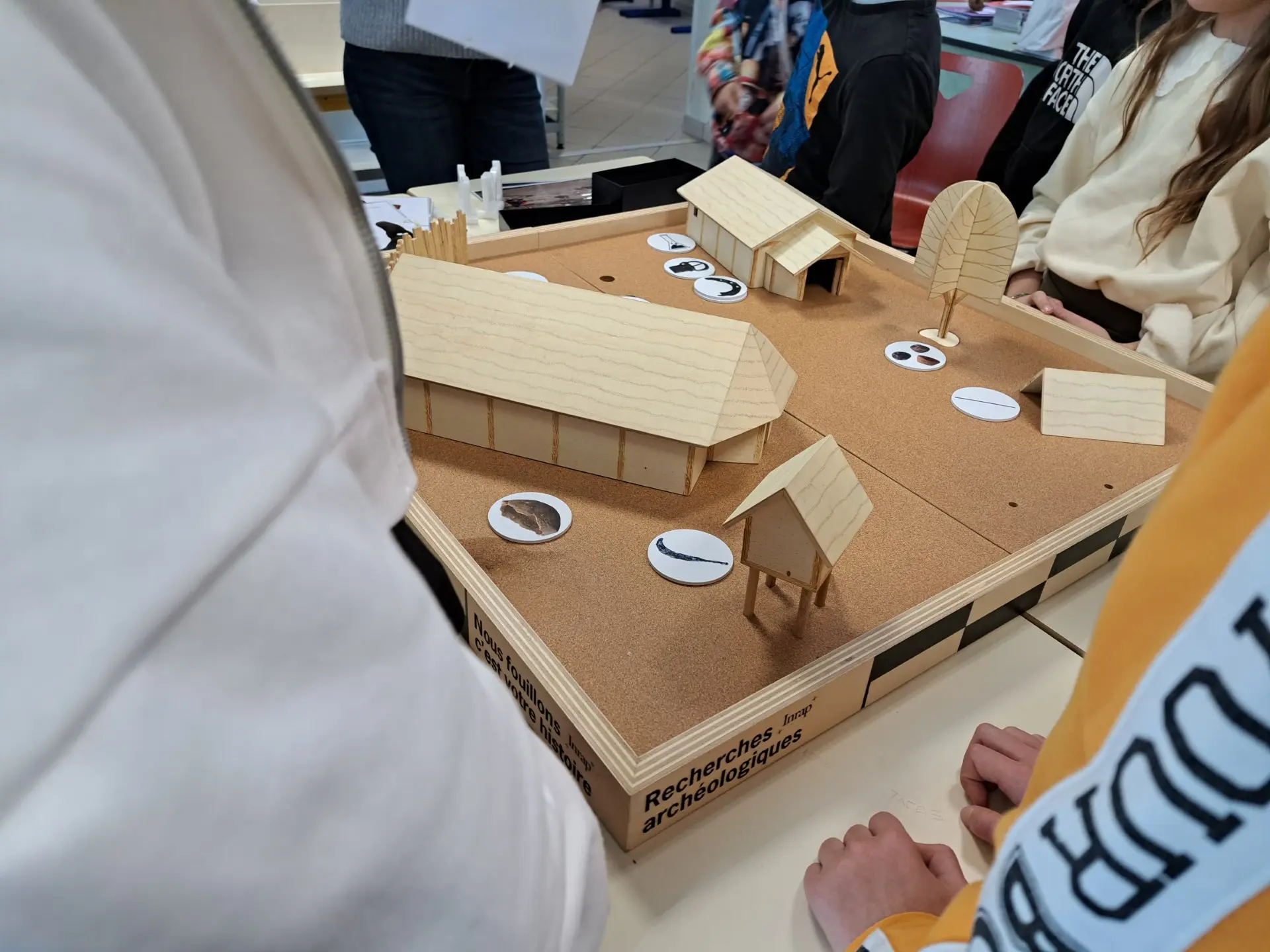 Jeu archéomaquette