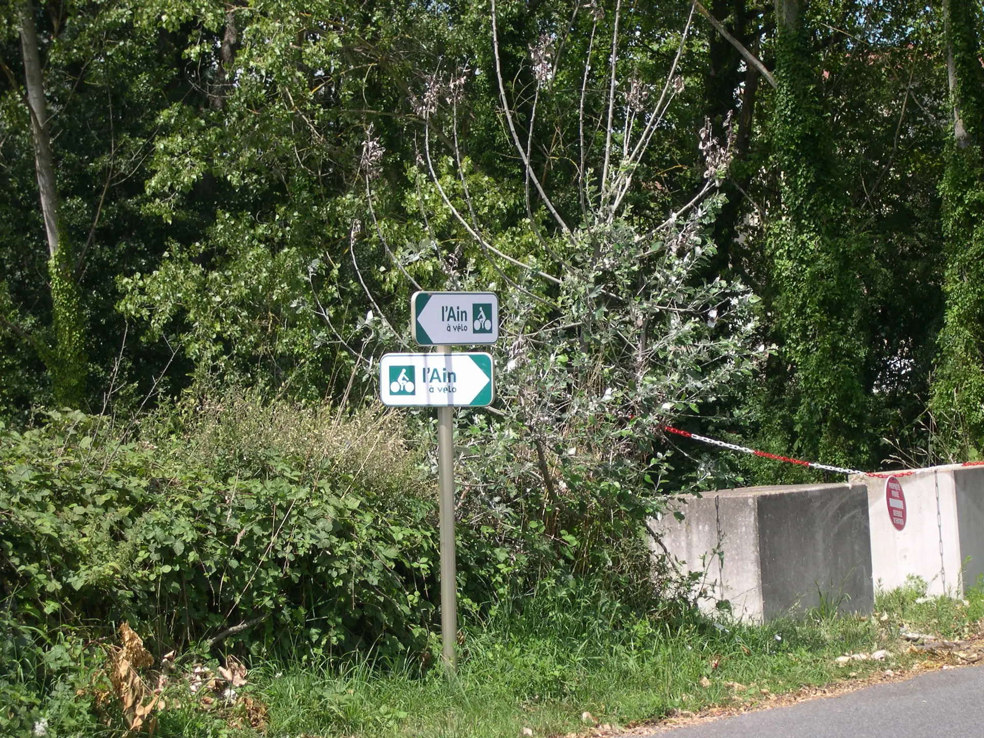 Panneau l'Ain à Vélo Jalonnement double sens