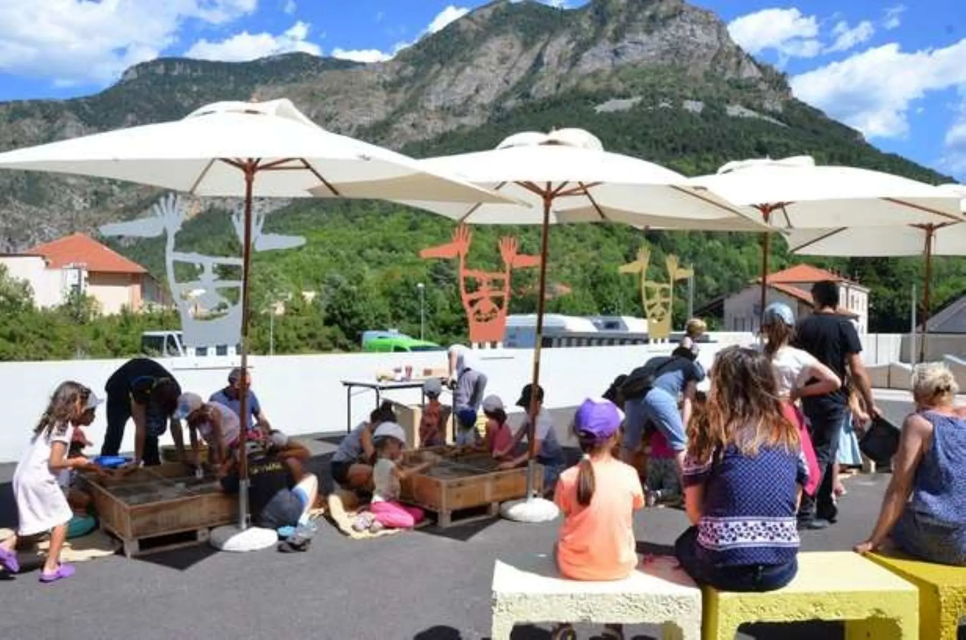 Journées européennes de l'archéologie : Ateliers Apprentis archéologues_Breil-sur-Roya