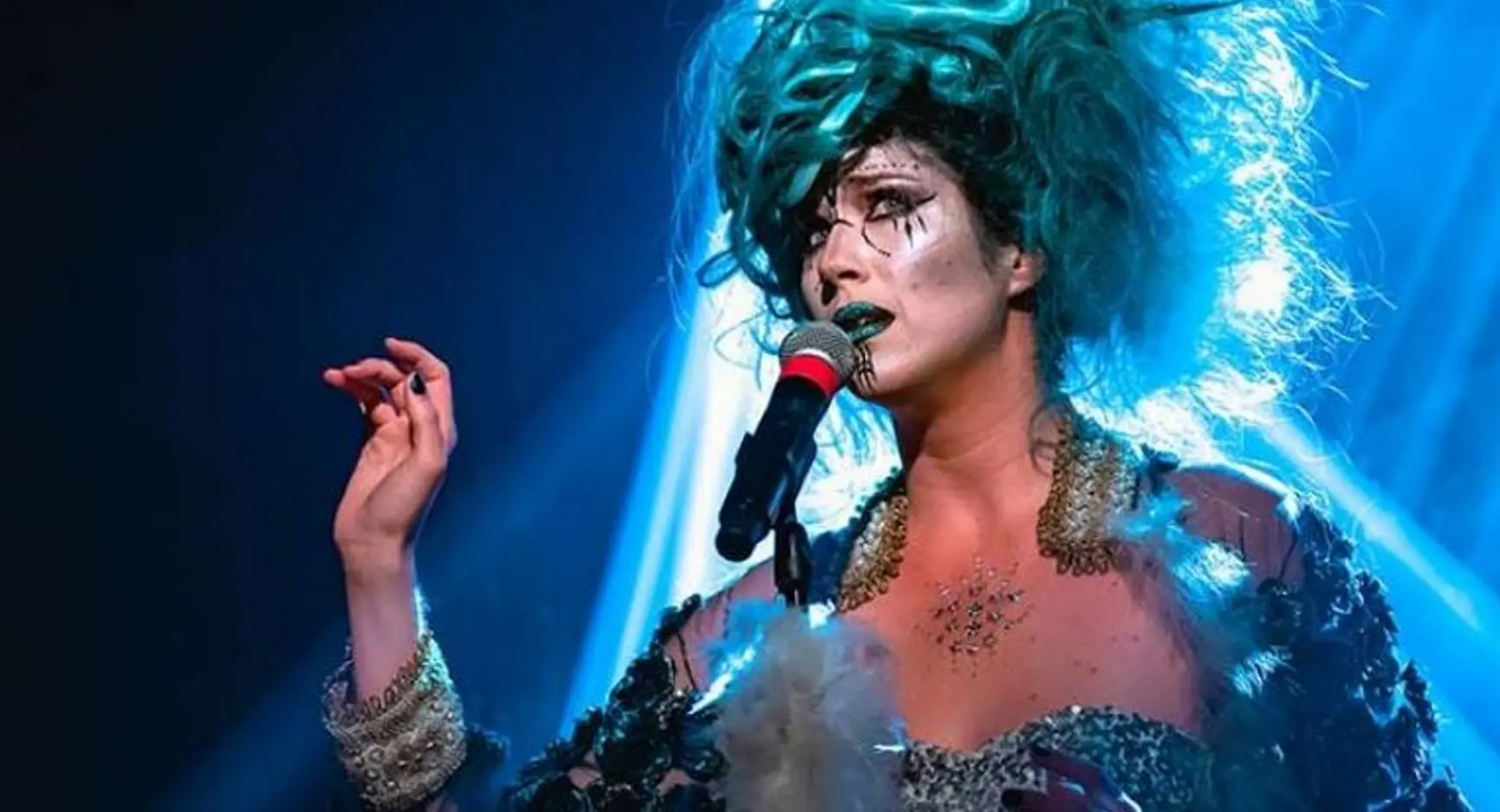 Odile de Mainville dans Madame Arthur fait son opéra