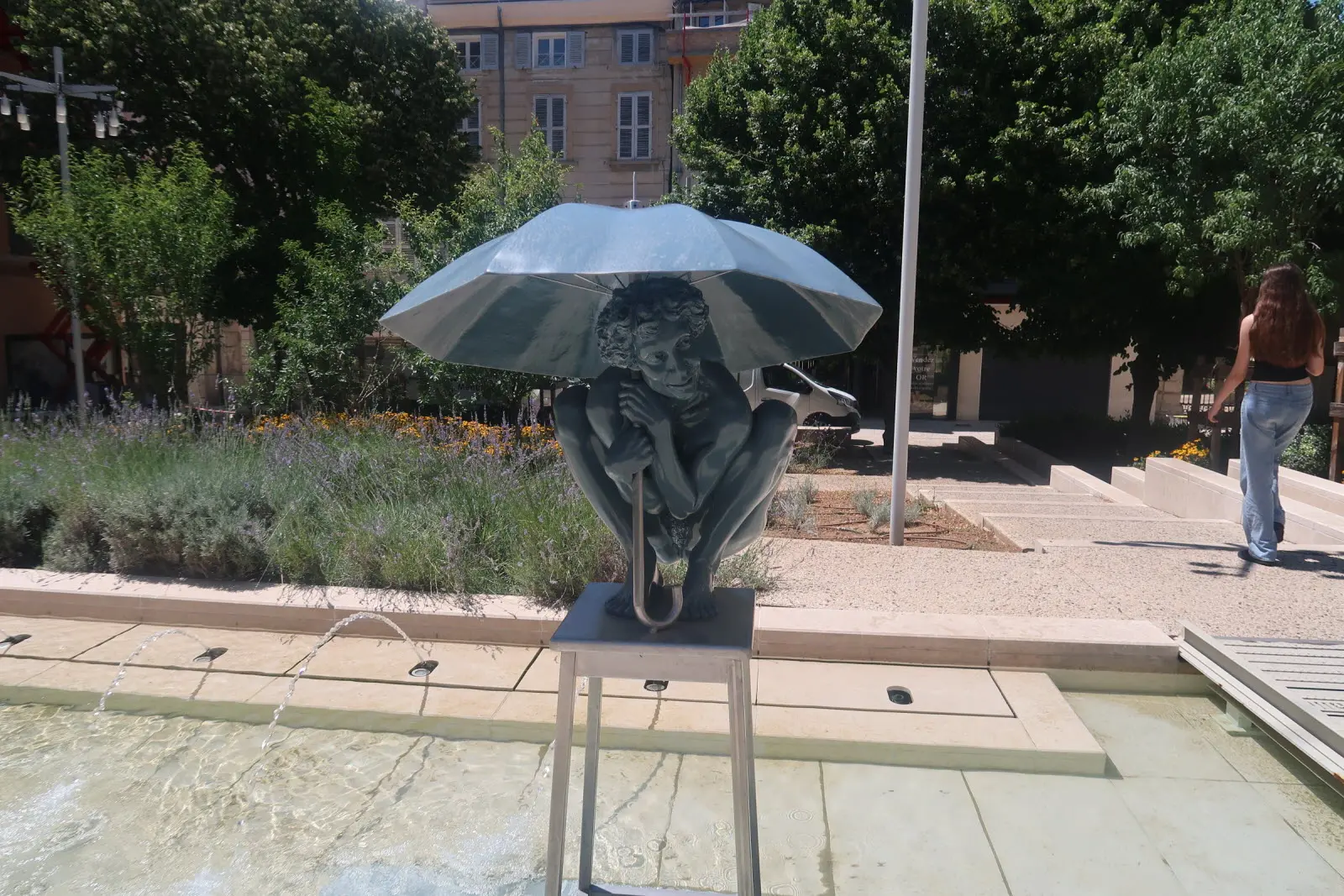 Sous la pluie d'annick leroy