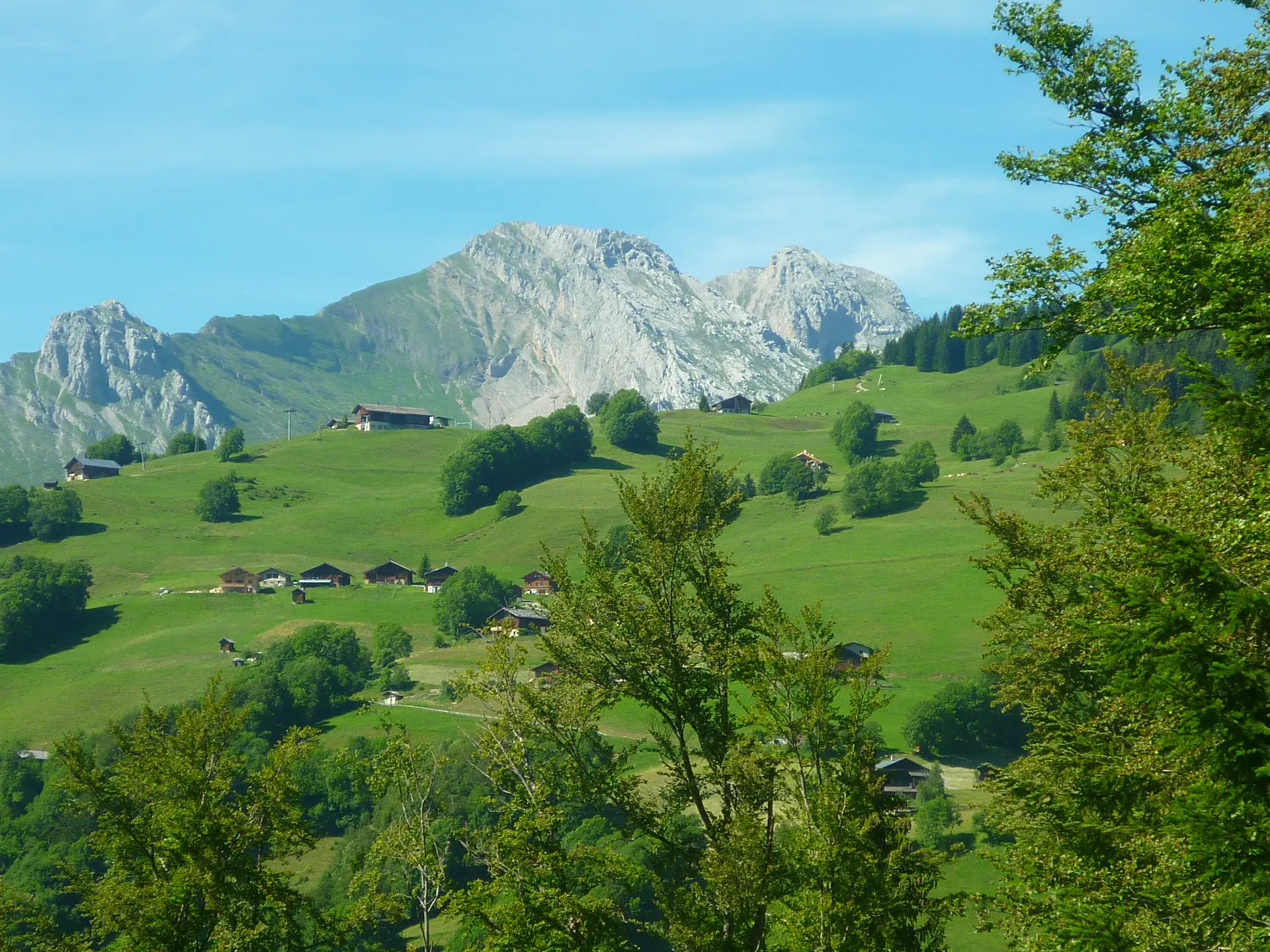 Tour du Roc des Arces