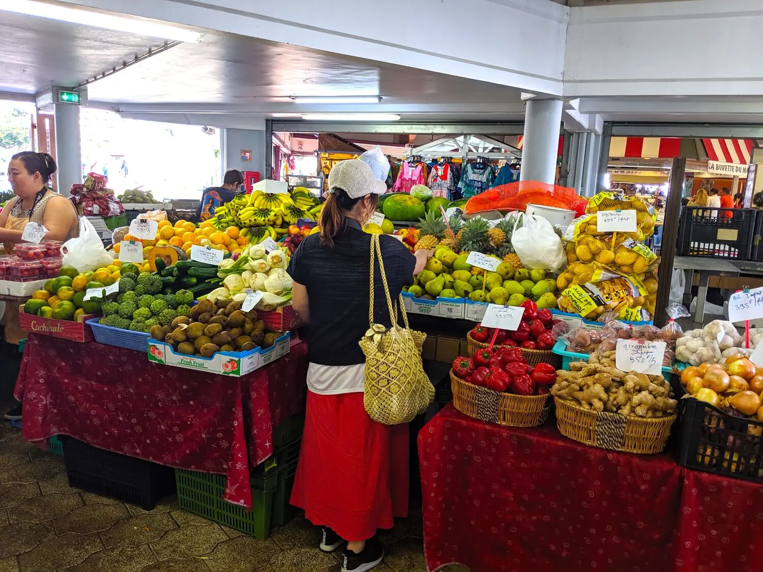 Visit to the Noumea Municipal Market - Moselle