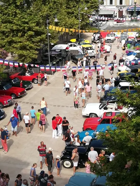 Exposition de véhicules